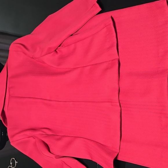 Skirt suite - Picture 5 of 6